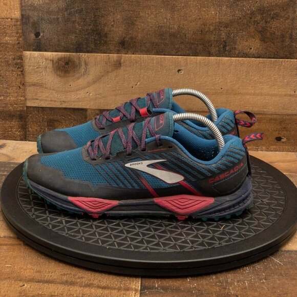 BROOKS CASCADIA 13 WOMENS ATHLETIC SHOES RUNNING WALKING GREEN PURPLE SIZE 9.5B - Picture 5 of 9